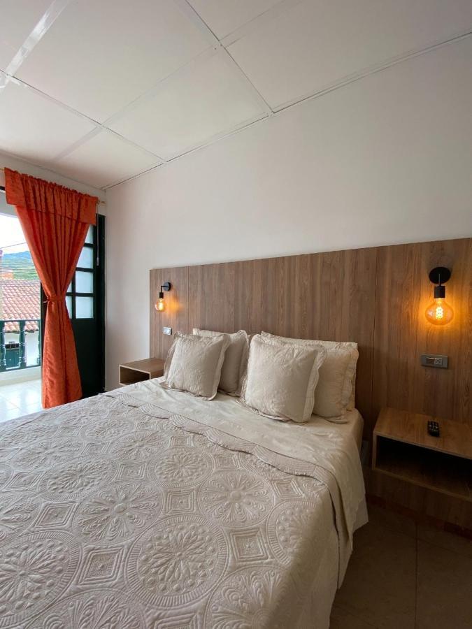 Paso Realce Hotel *